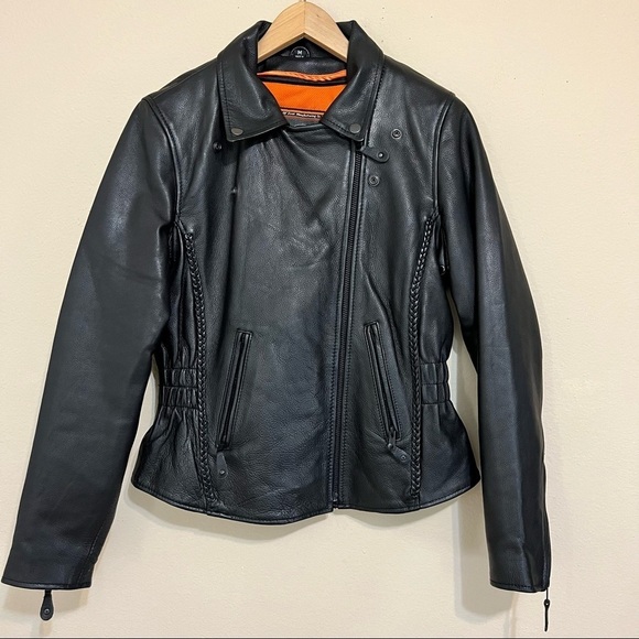 First Classics • Women Leather Motorcycle Jacket - Picture 5 of 13
